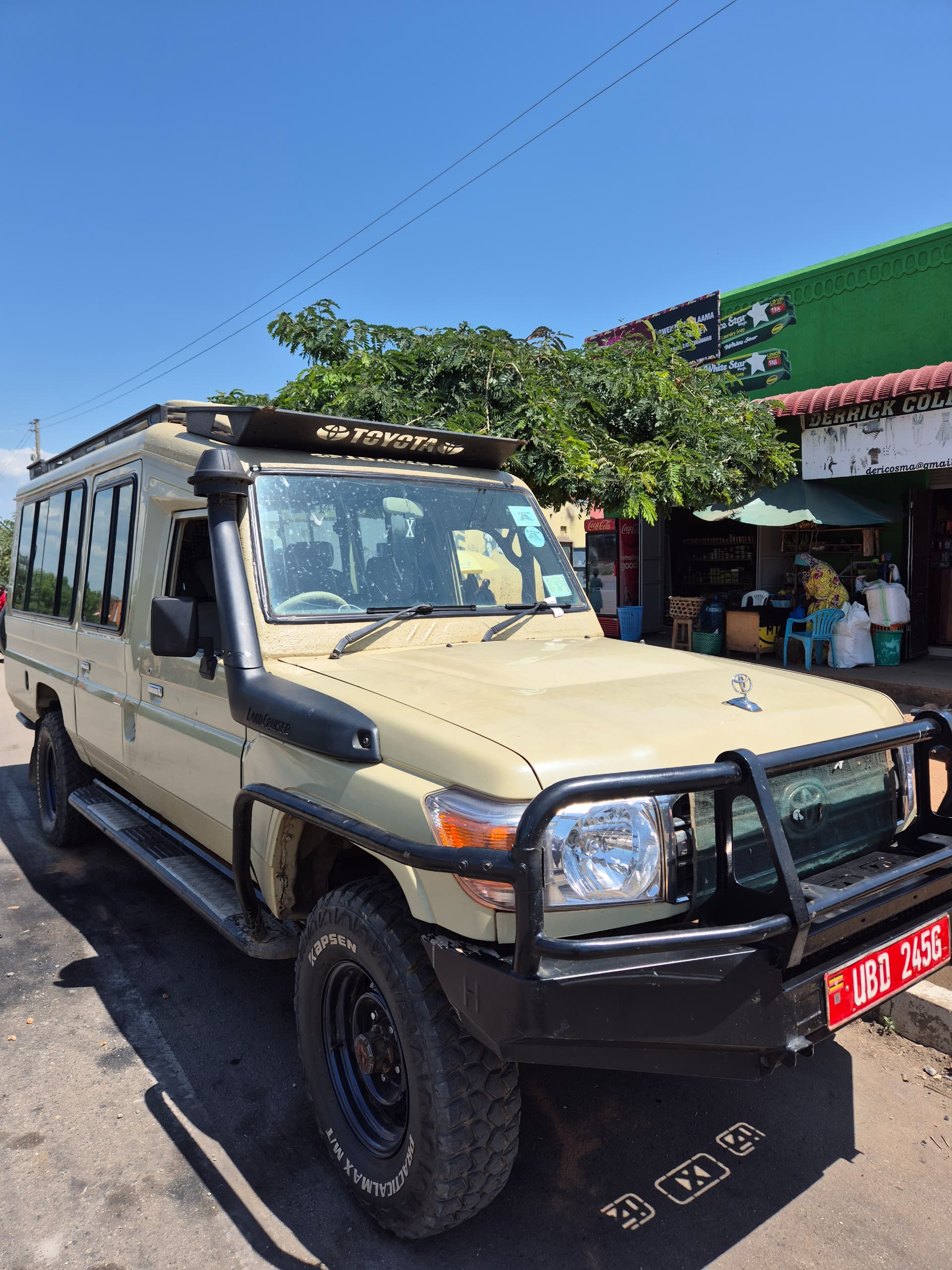 Land Cruiser Exterior