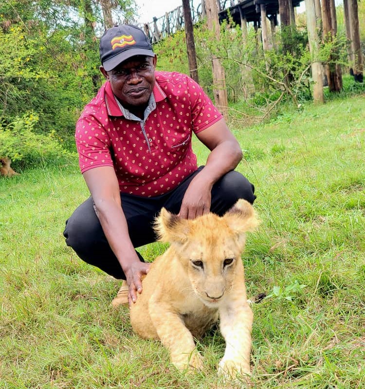 Also known as Kobus-Kob-Thomasi